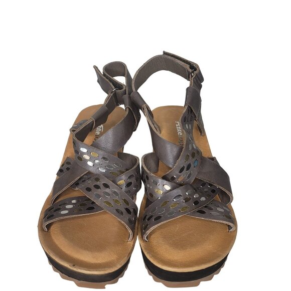 Antelope NWOT leather Wedge Sandals With metal stud Strap detail Grey Size 37 - Picture 13 of 14